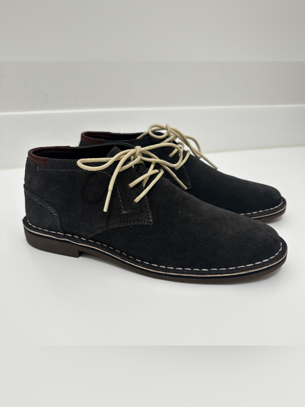 Kenneth Cole Reaction Desert Wind Men’s 8M Black Suede Chukka Boots